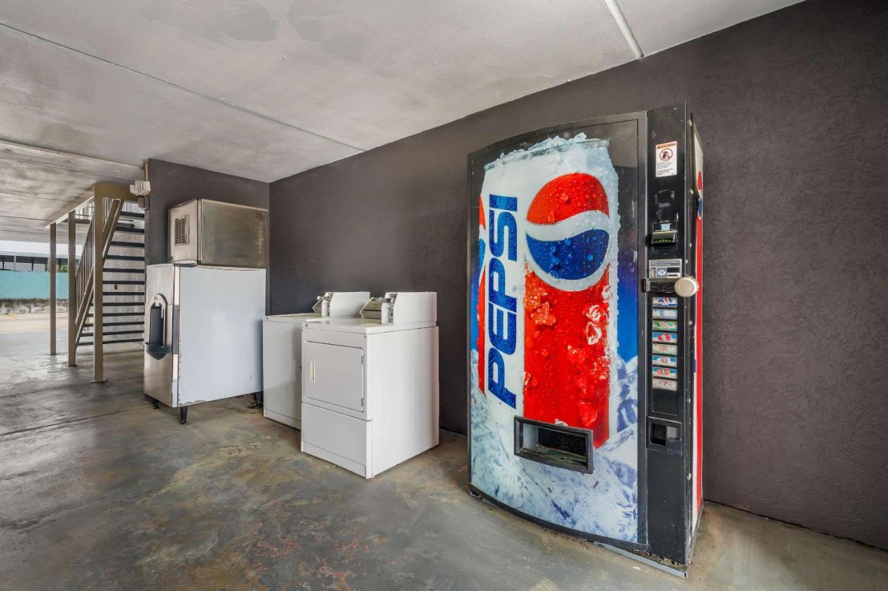 Econo Lodge Cullman Kültér fotó